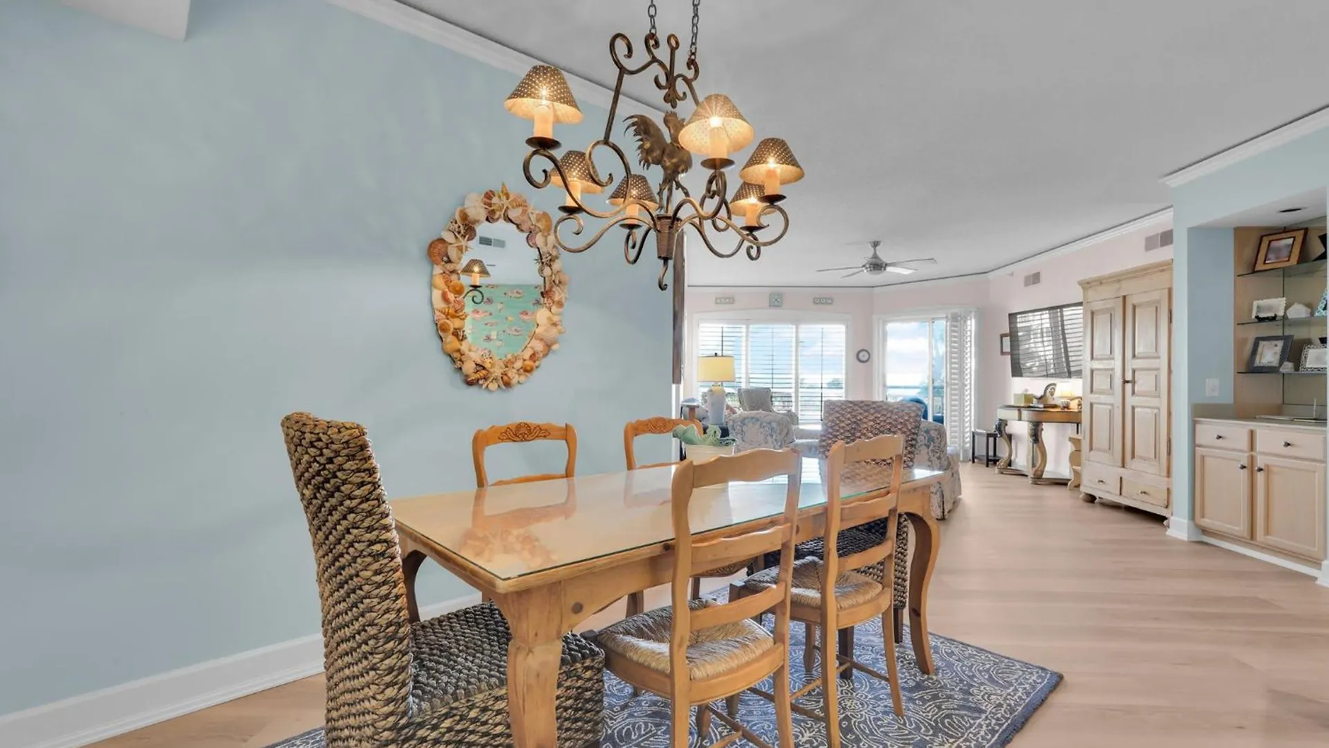 Holiday home 3105 Windsor Court South Oceanfront Luxury 2 Bedroom Condo Pool Bike Paths Golf Courses Hilton Head Island