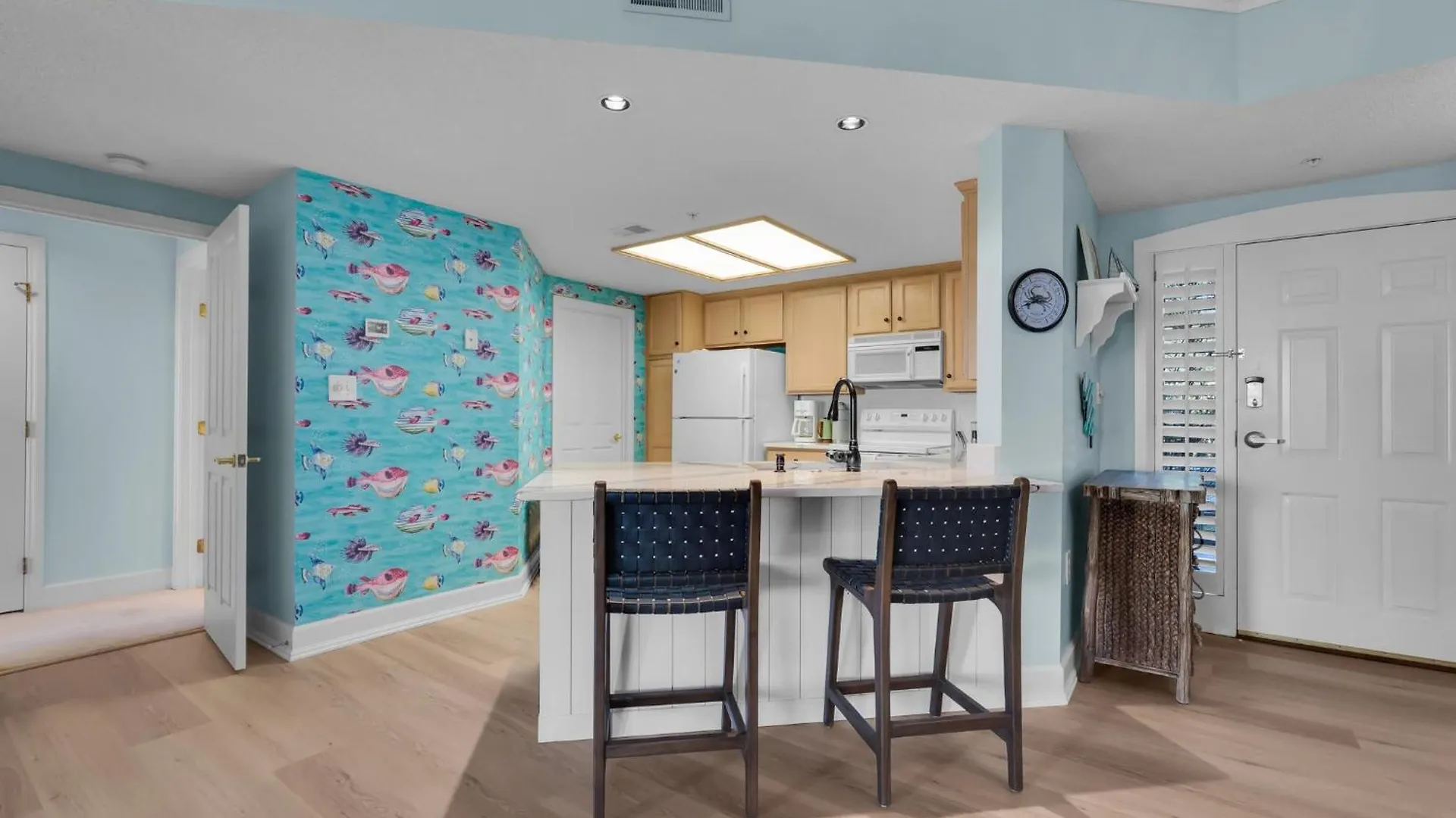3105 Windsor Court South Oceanfront Luxury 2 Bedroom Condo Pool Bike Paths Golf Courses Hilton Head Island 0*,  United States