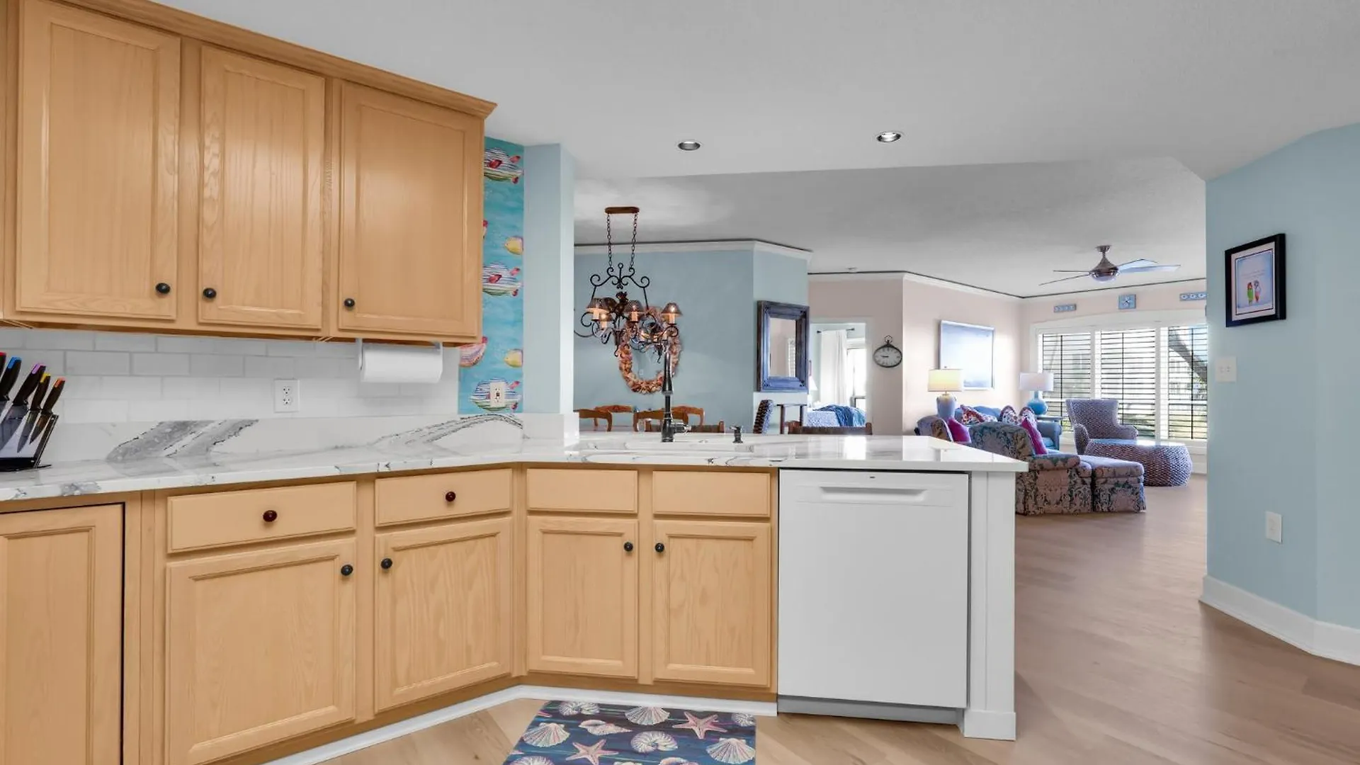 3105 Windsor Court South Oceanfront Luxury 2 Bedroom Condo Pool Bike Paths Golf Courses Hilton Head Island Holiday home