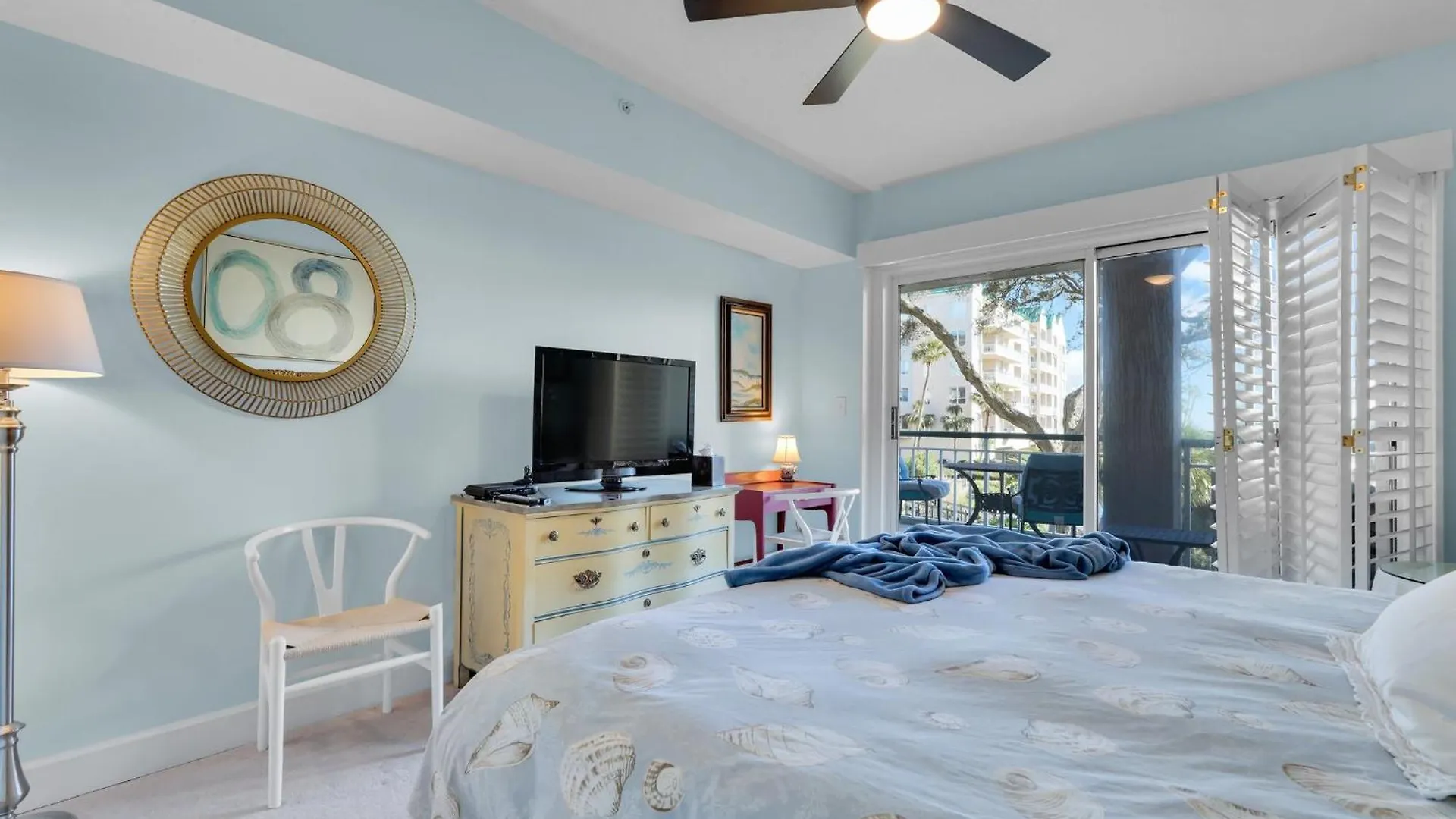 3105 Windsor Court South Oceanfront Luxury 2 Bedroom Condo Pool Bike Paths Golf Courses Hilton Head Island 0*,  United States
